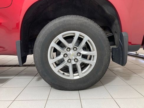 Used 2019 Chevrolet Silverado 1500 LT w/ All-Star Edition AWD/4WD image 26
