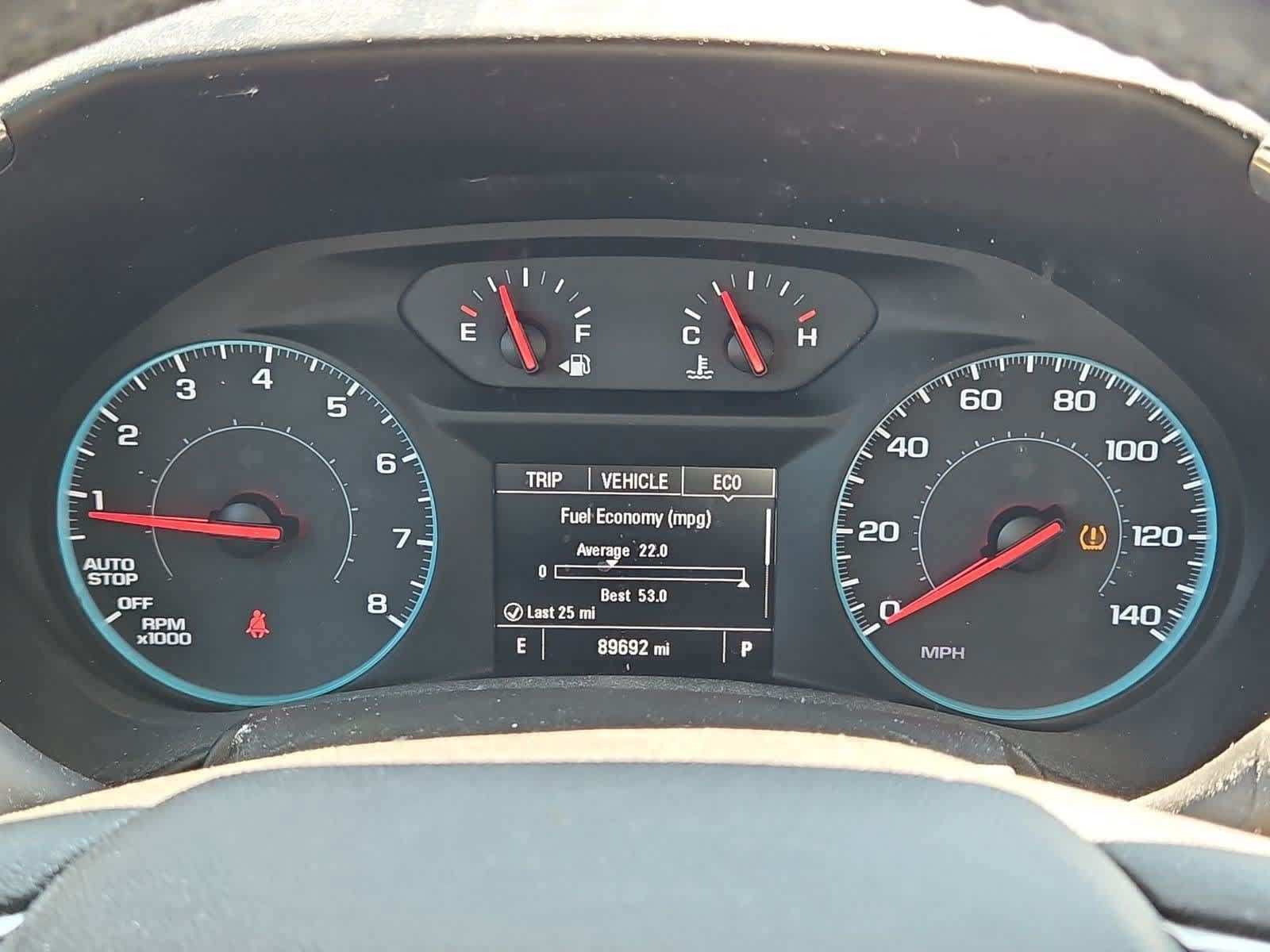 Used 2018 Chevrolet Equinox LT FWD image 30