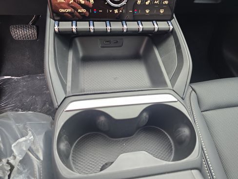 New 2026 GMC Terrain Elevation image 23