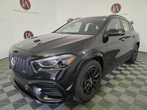 Used 2025 Mercedes-Benz GLA 35 AMG 4MATIC image 5