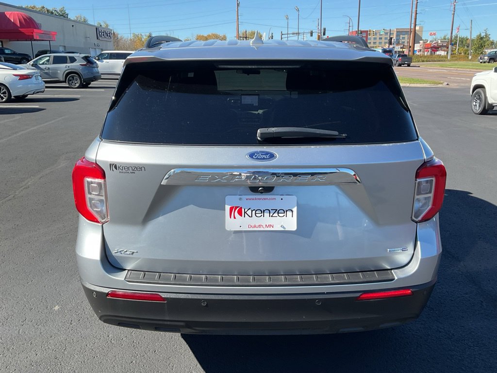 Used 2020 Ford Explorer XLT w/ Comfort Package AWD/4WD image 6