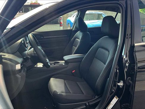 New 2025 Nissan Altima 2.5 S image 15