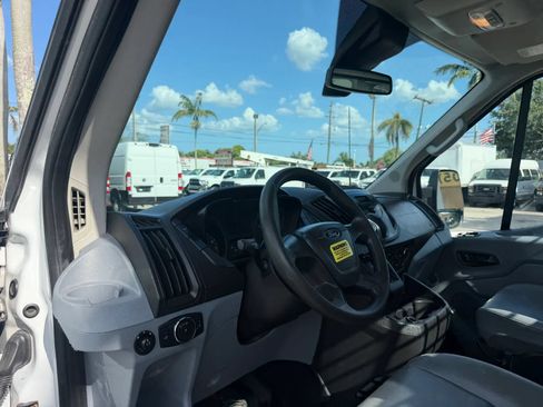 Used 2019 Ford Transit 250 138 RWD image 16