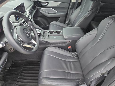 Used 2026 Acura MDX FWD w/ Technology Package image 6