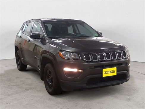Used 2021 Jeep Compass Sport w/ Cold Weather Group image 7