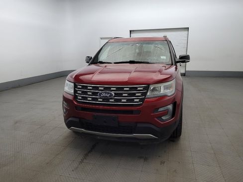 Used 2017 Ford Explorer XLT w/ Equipment Group 202A image 15