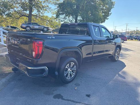 Used 2020 GMC Sierra 1500 SLE w/ SLE Value Package image 4