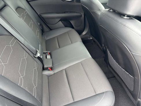 Used 2023 Kia Forte GT-Line w/ GT-Line Premium Package image 19