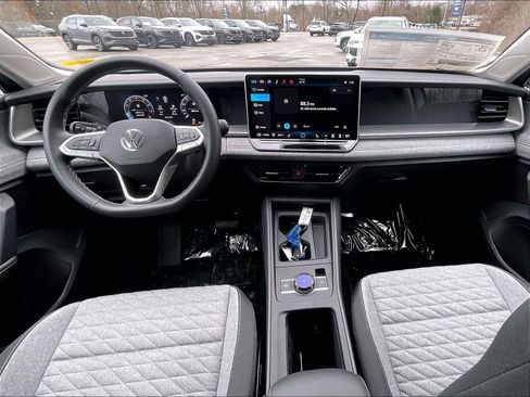 New 2026 Volkswagen Tiguan S image 12