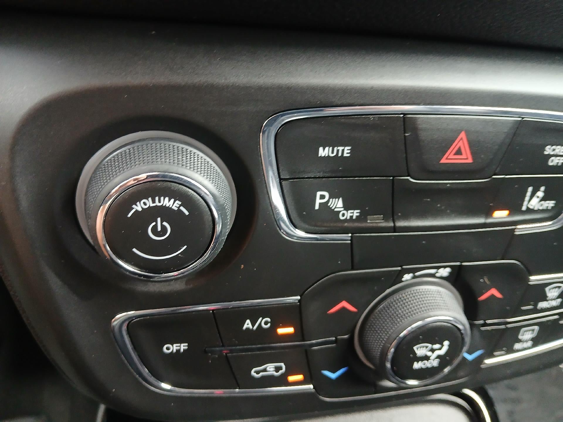 Used 2021 Jeep Compass Limited FWD image 28