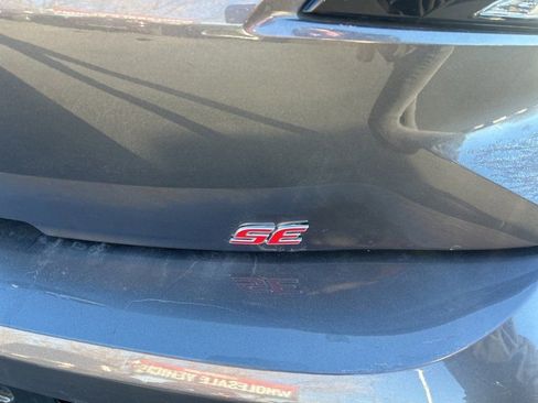 Used 2025 Toyota Corolla SE image 14