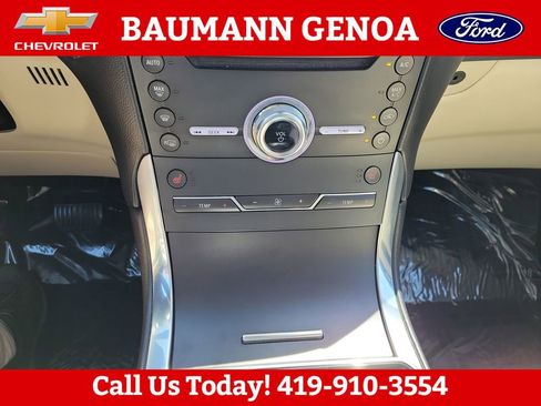 Used 2019 Ford Edge Titanium w/ Cold Weather Package AWD/4WD image 17