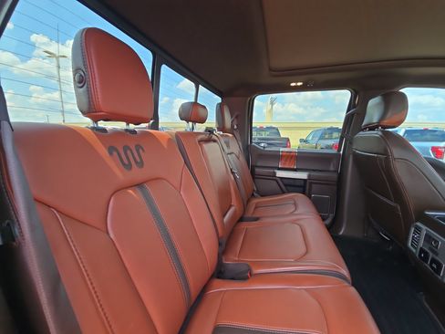Used 2019 Ford F150 King Ranch w/ Equipment Group 601A Luxury AWD/4WD image 29