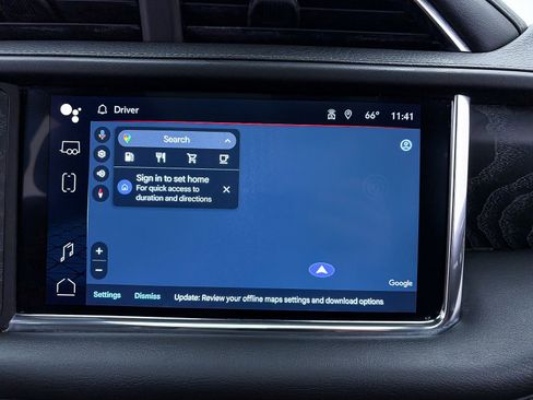 Used 2023 GMC Yukon XL Denali AWD/4WD image 7