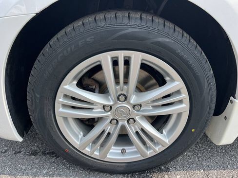 Used 2013 INFINITI G37 x Sedan w/ Premium Pkg AWD/4WD image 12