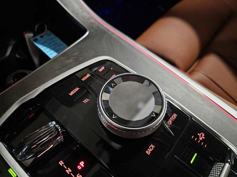 New 2026 BMW X5 xDrive50e AWD/4WD image 25