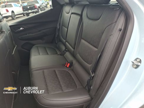 Used 2023 Chevrolet Bolt LT FWD image 18
