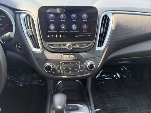 Used 2023 Chevrolet Malibu LT image 12