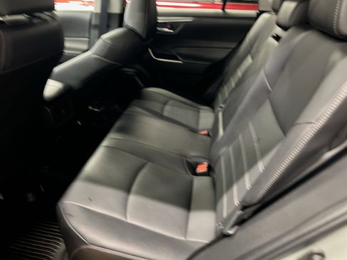 Used 2023 Toyota RAV4 XLE Premium image 26