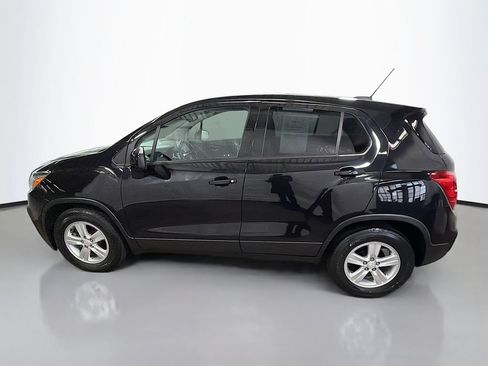 Used 2020 Chevrolet Trax LS w/ Tint and Cruise Package FWD image 6