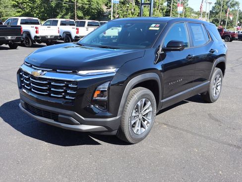 New 2026 Chevrolet Equinox LT w/ Convenience Package II FWD image 27