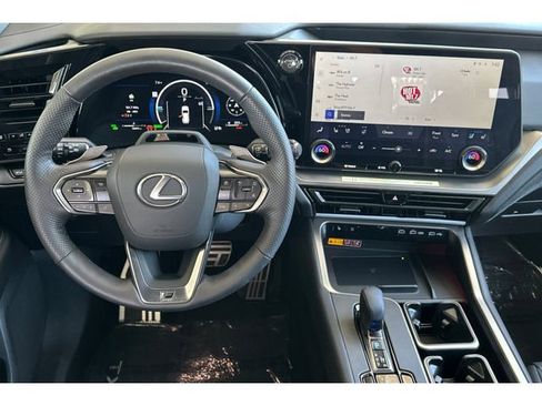 Certified 2025 Lexus TX 500h AWD w/ Technology Package image 14