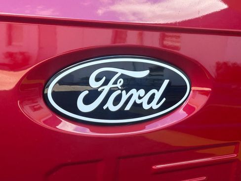 New 2025 Ford F150 XLT w/ Equipment Group 303A High image 21