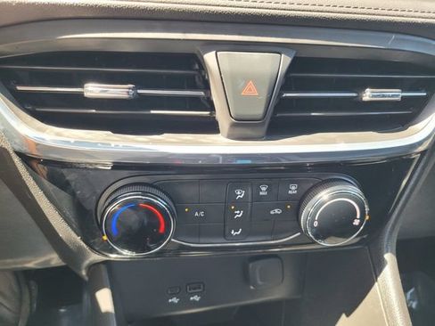 Used 2024 Buick Encore GX Sport Touring FWD image 24
