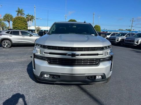 Used 2022 Chevrolet Silverado 1500 RST RWD image 2