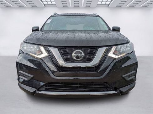 Used 2018 Nissan Rogue SV AWD/4WD image 2