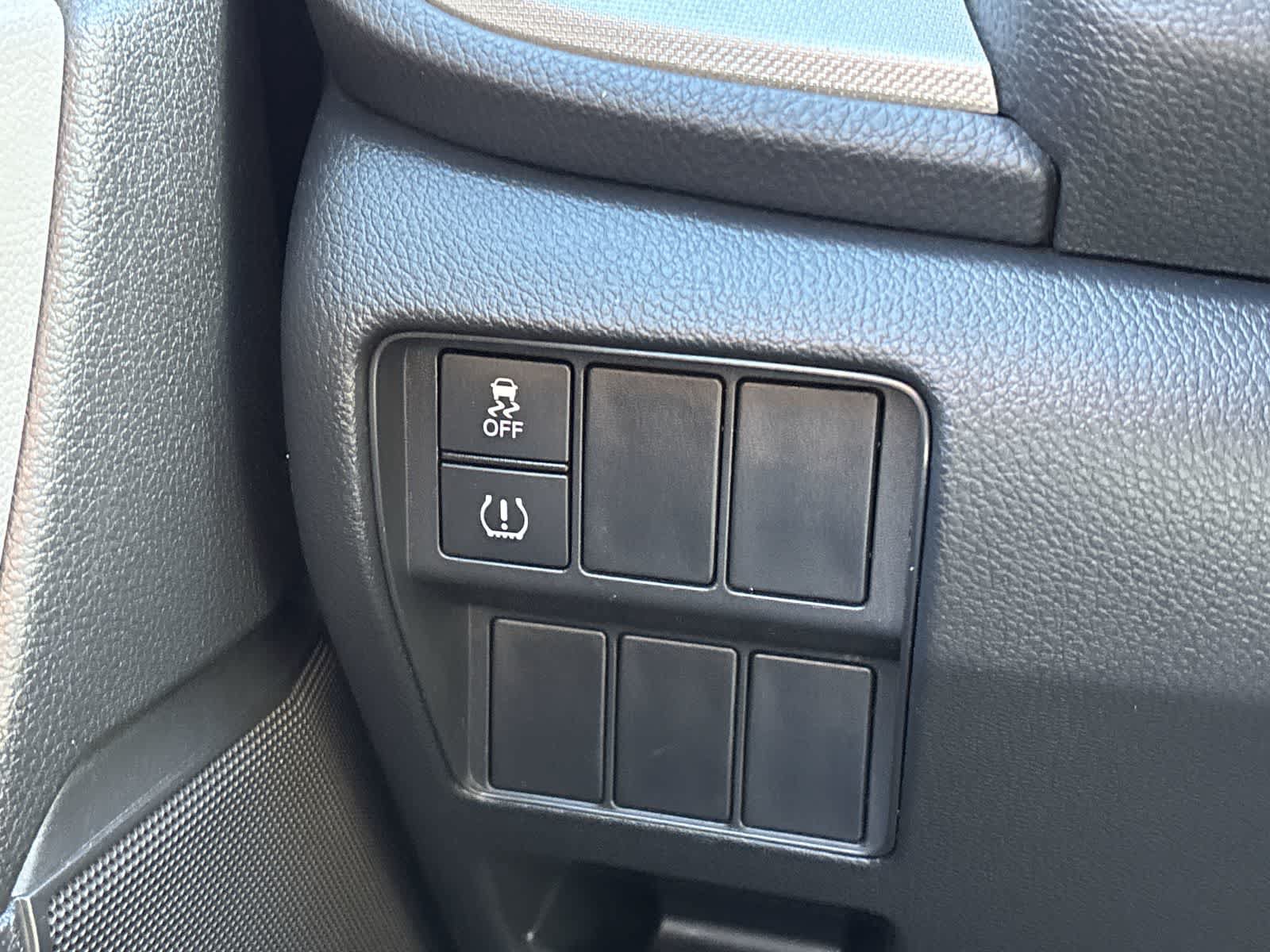 Used 2017 Honda CR-V LX image 23