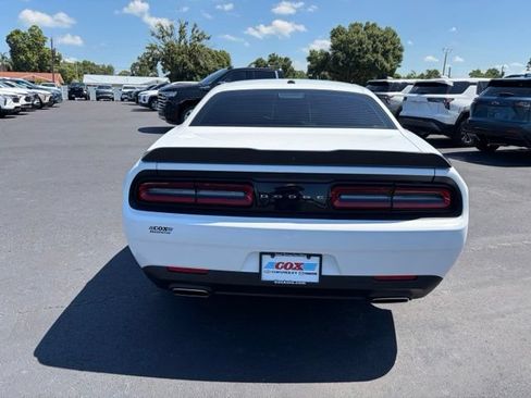 Used 2023 Dodge Challenger SXT RWD image 5