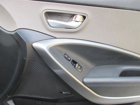 Used 2019 Hyundai Santa Fe XL image 34