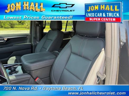 Used 2025 Chevrolet Tahoe RST AWD/4WD image 18