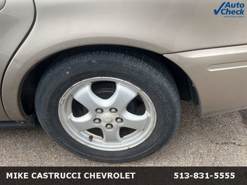 Used 2004 Ford Taurus SES image 5