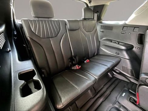 Used 2025 Hyundai Palisade Limited AWD/4WD image 30