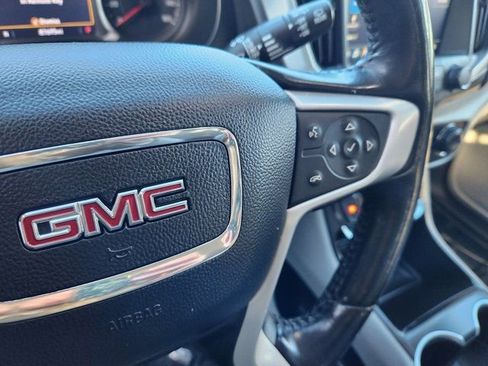 Used 2020 GMC Terrain SLT w/ Preferred Package image 19