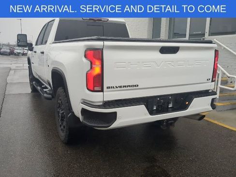 Used 2024 Chevrolet Silverado 2500 LT w/ Z71 Sport Edition image 3