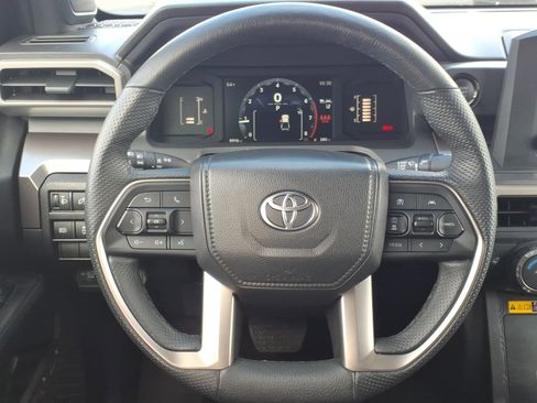 Certified 2025 Toyota Tacoma SR5 image 12