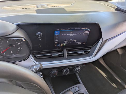 Used 2024 Chevrolet Trax LS image 23