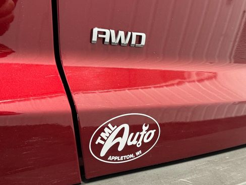 Used 2011 Chevrolet Traverse LT w/ Red Premiere Package image 5