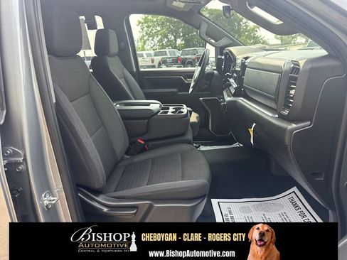 Used 2026 Chevrolet Silverado 2500 LT w/ Snow Plow Prep/Camper Package AWD/4WD image 18