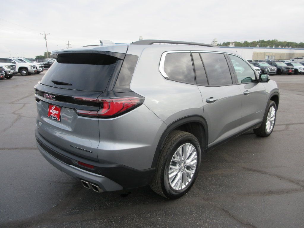 Certified 2024 GMC Acadia Elevation w/ Luxury Package FWD image 6
