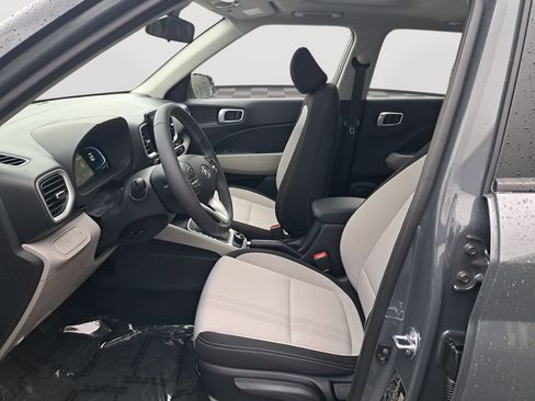 New 2026 Hyundai Venue SEL image 12