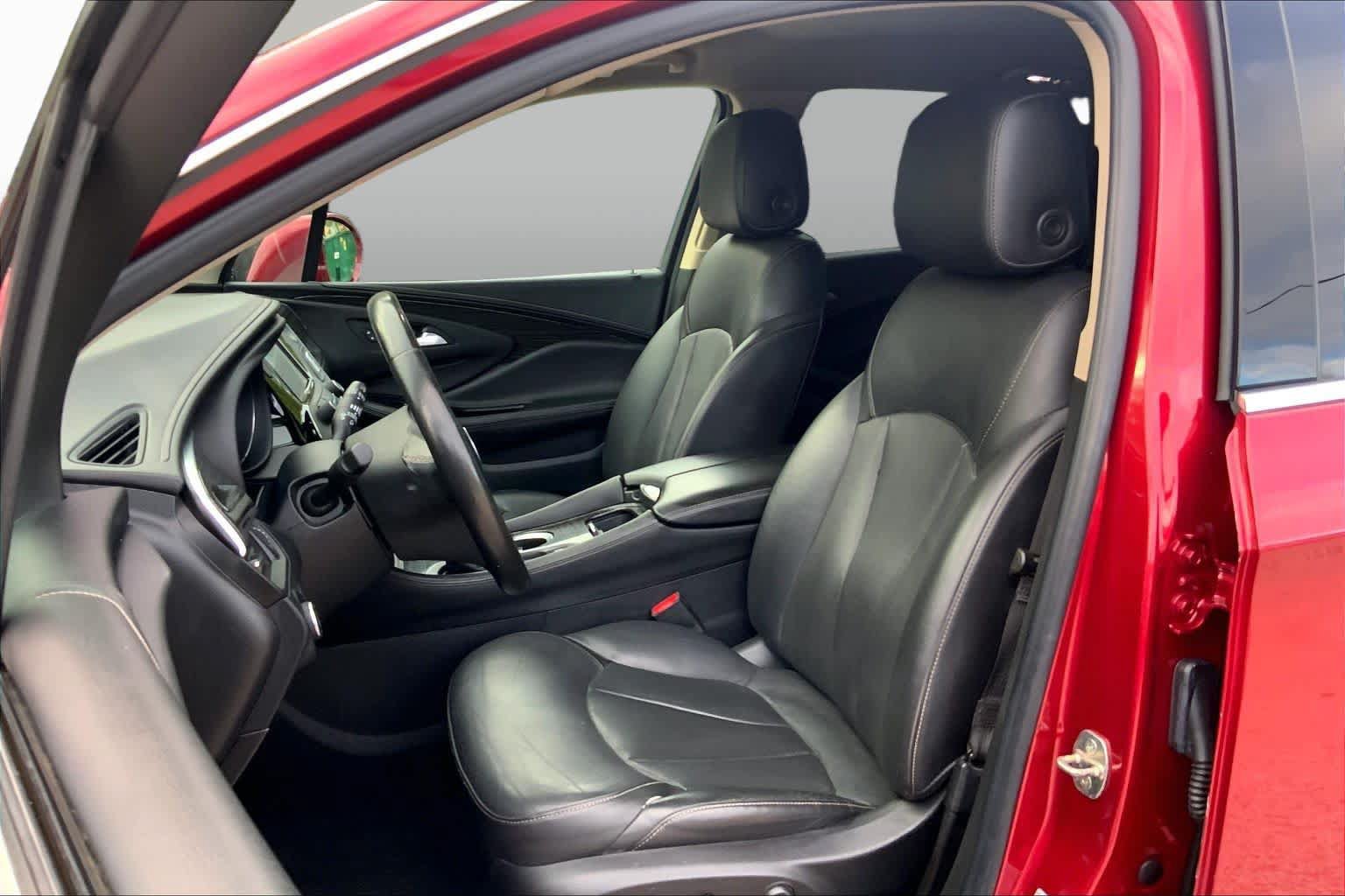 Used 2018 Buick Envision Essence FWD image 7