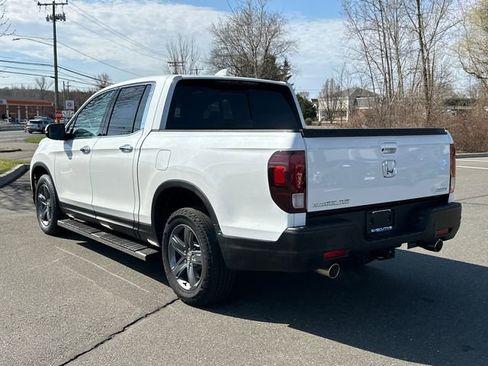 Used 2023 Honda Ridgeline RTL-E image 2