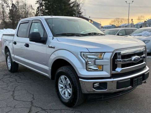 Used 2017 Ford F150 XLT image 3