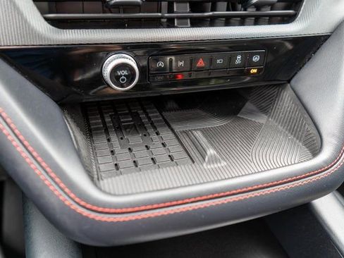 Used 2025 Ford Explorer ST AWD/4WD image 31