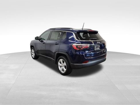 Used 2018 Jeep Compass Latitude FWD image 7