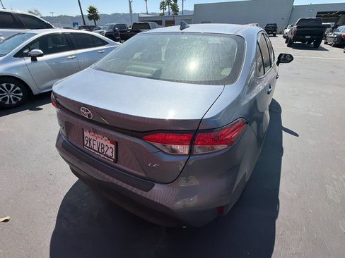 Used 2024 Toyota Corolla LE w/ LE Convenience Package FWD image 6